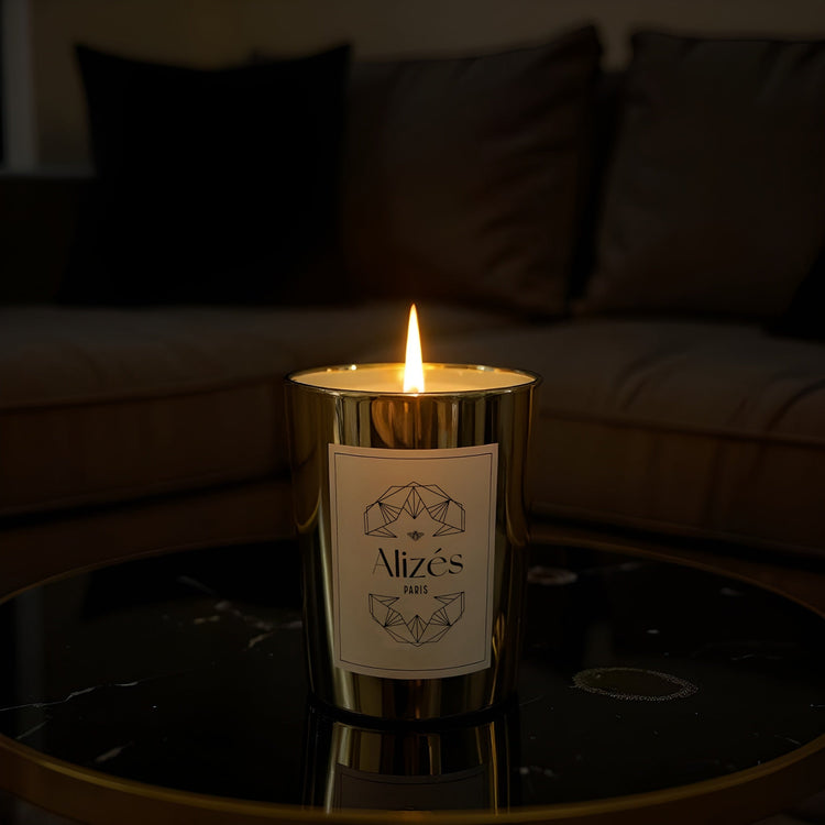 Bougie parfumée naturelle – Cire d’abeille 180g – Patchouli & Ambre - Deco-arts.fr