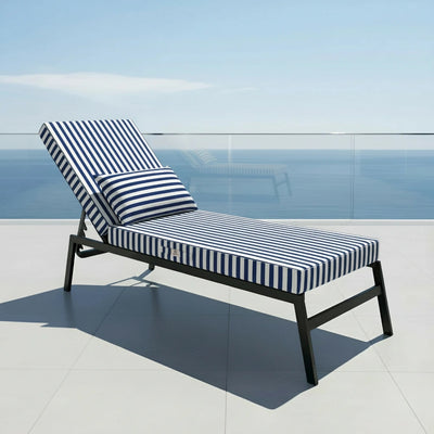 Matelas transat premium 190x60 cm, rayures bleu marine, épais 10 cm avec têtière, déhoussable pour bains de soleil.