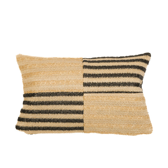 Coussin 30x50 cm en situation extérieure
