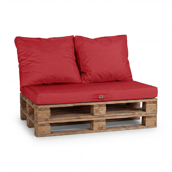 Coussin rouge piment 120x80 cm en situation extérieure