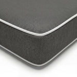 Détail tissu matelas gris foncé