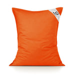 Pouf orange 120x80 cm en situation extérieure
