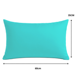 Deux coussins d'appoint décoratifs bleu Caraïbes de 60x35 cm, déhoussables, parfaits pour la décoration extérieure.