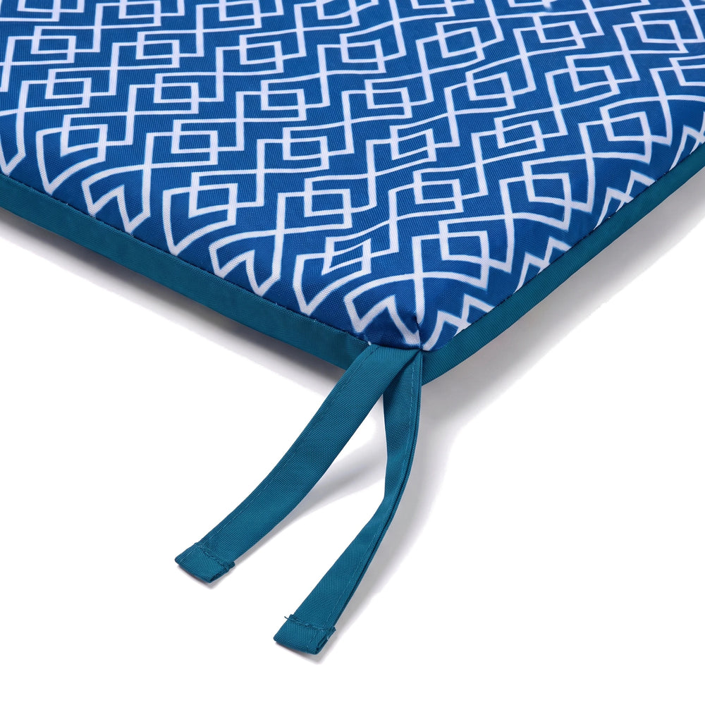 Cuscino per sedia 35x35 Motivo Geometrico Verde – dettaglio del laccio