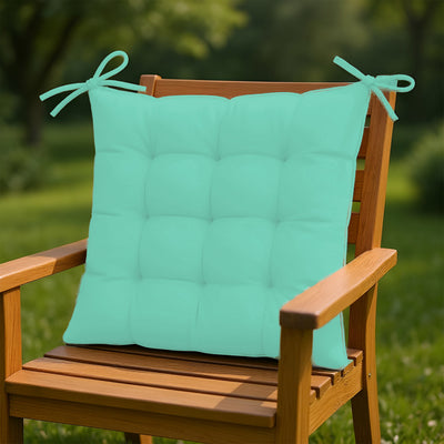 Set de 4 galettes de chaise vert menthe 40x40 cm, déperlantes avec attaches pour intérieur et extérieur.