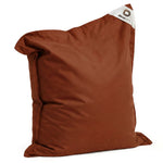 Finition et coutures pouf terracotta