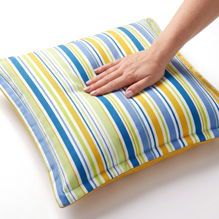 Cuscino decorativo 45x45 motivo Righe Solari – imbottitura morbida in fibra di poliestere