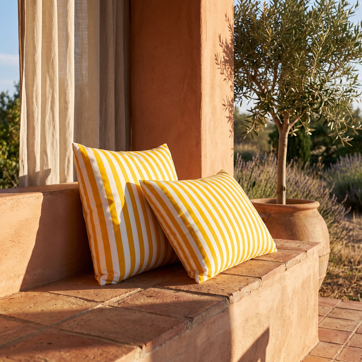 Cuscini decorativi a righe