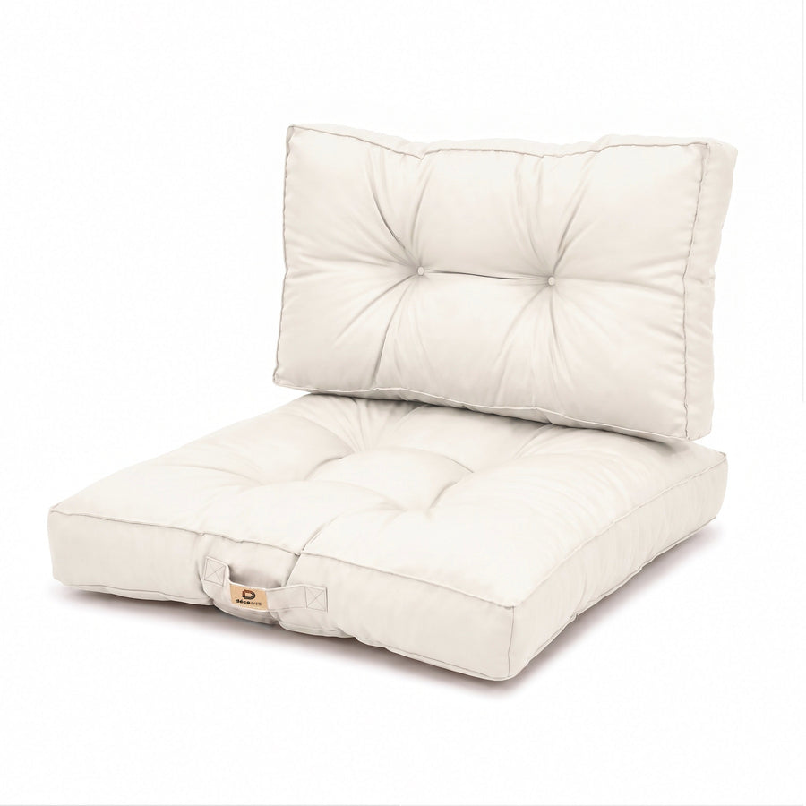 Set cuscini trapuntati 50x50 Bianco Sporco, vista di tre quarti su fondo bianco