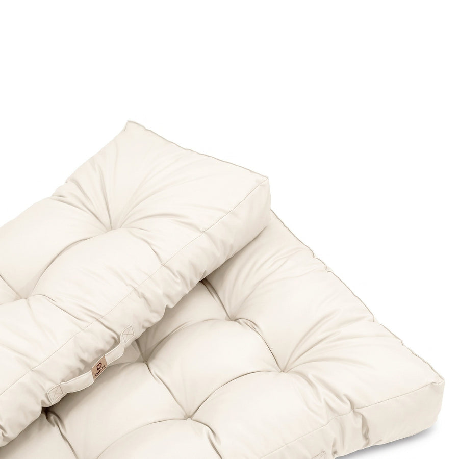 Cuscini pallet Bianco Sporco, trapuntatura in primo piano